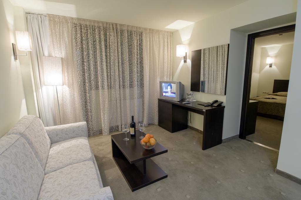 Belmont Ski & Spa Hotel Pamporowo Exterior foto