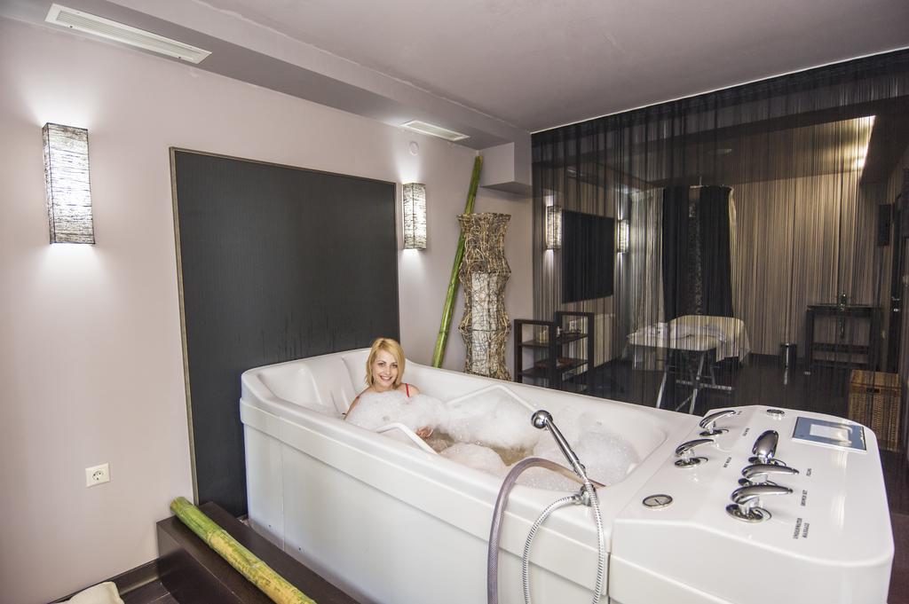 Belmont Ski & Spa Hotel Pamporowo Exterior foto